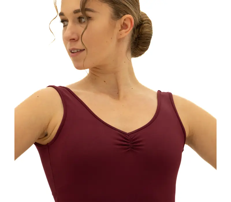 Bloch Dianna, dámsky dres na hrubé ramienka - Burgundy Bloch