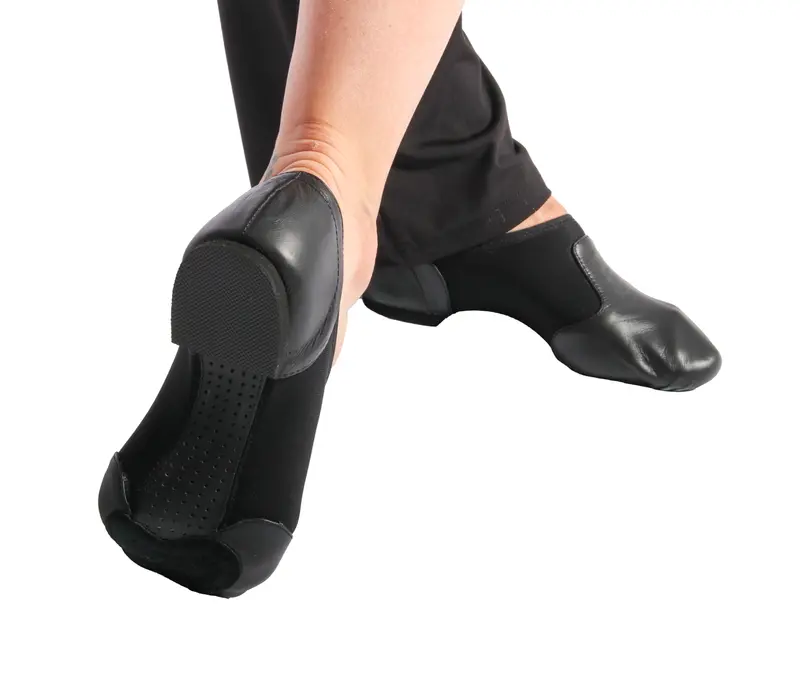 Capezio Glove jazz shoe, dámske jazzovky s ergonomickým tvarom - Čierna
