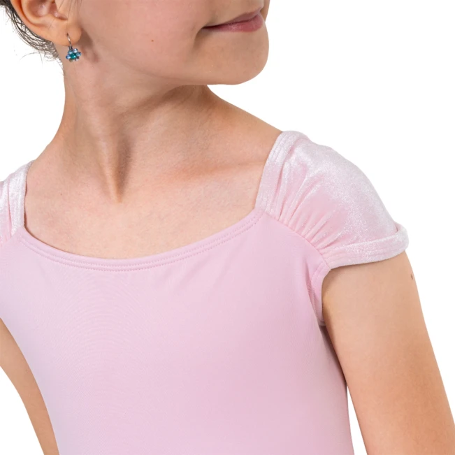 Capezio Elizabeth leotard, dres pre dievčatá Capezio Elizabeth leotard, dres pre dievčatá