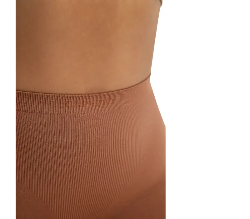 Capezio Seamless Short, dámske spodné bezšvové šortky Capezio Seamless Short, dámske spodné bezšvové šortky - Hnedá mocha Capezio