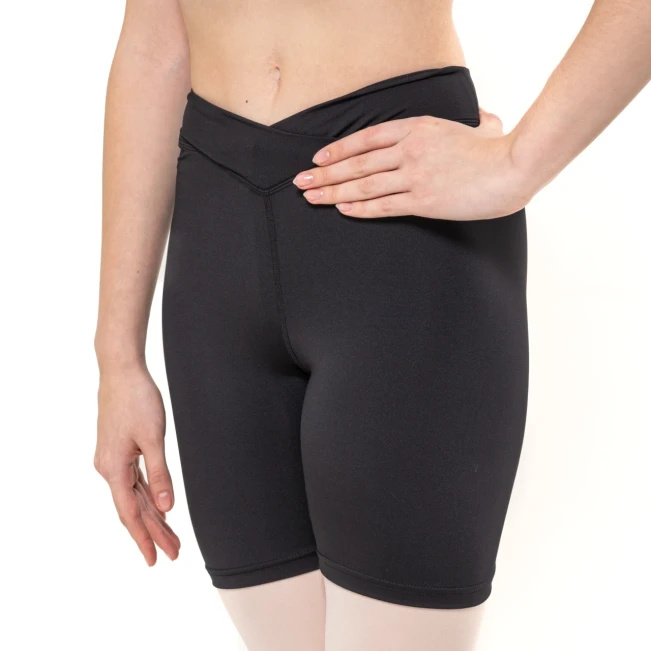 Capezio Twilight Short, dámske šortky s dĺžkou na stehná - Čierna Capezio Twilight Short, dámske šortky s dĺžkou na stehná - Čierna