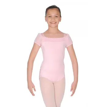 Capezio dresík s trblietavými rukávkami